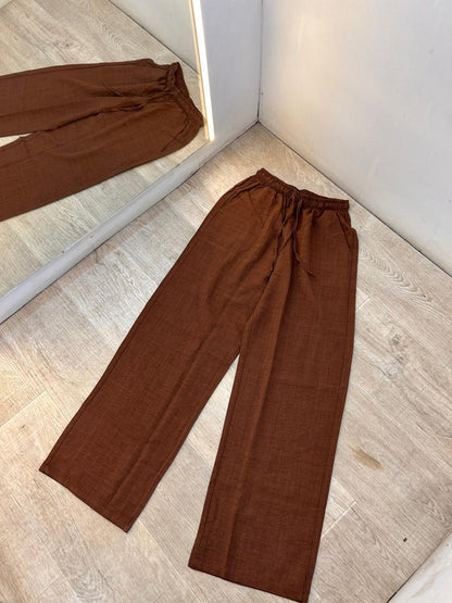 Relaxed Wide-Leg Linen Pants